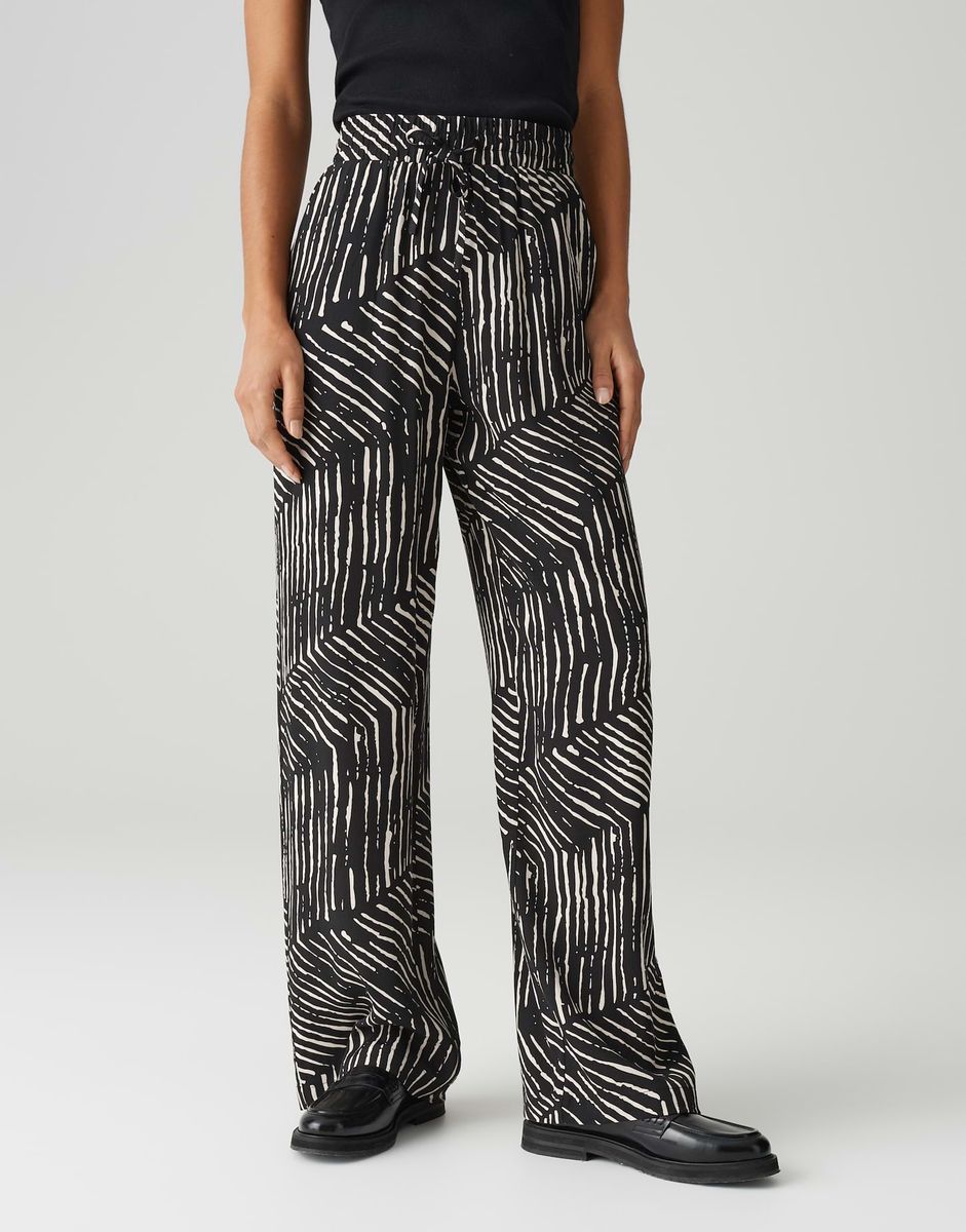 Marou palm leaves