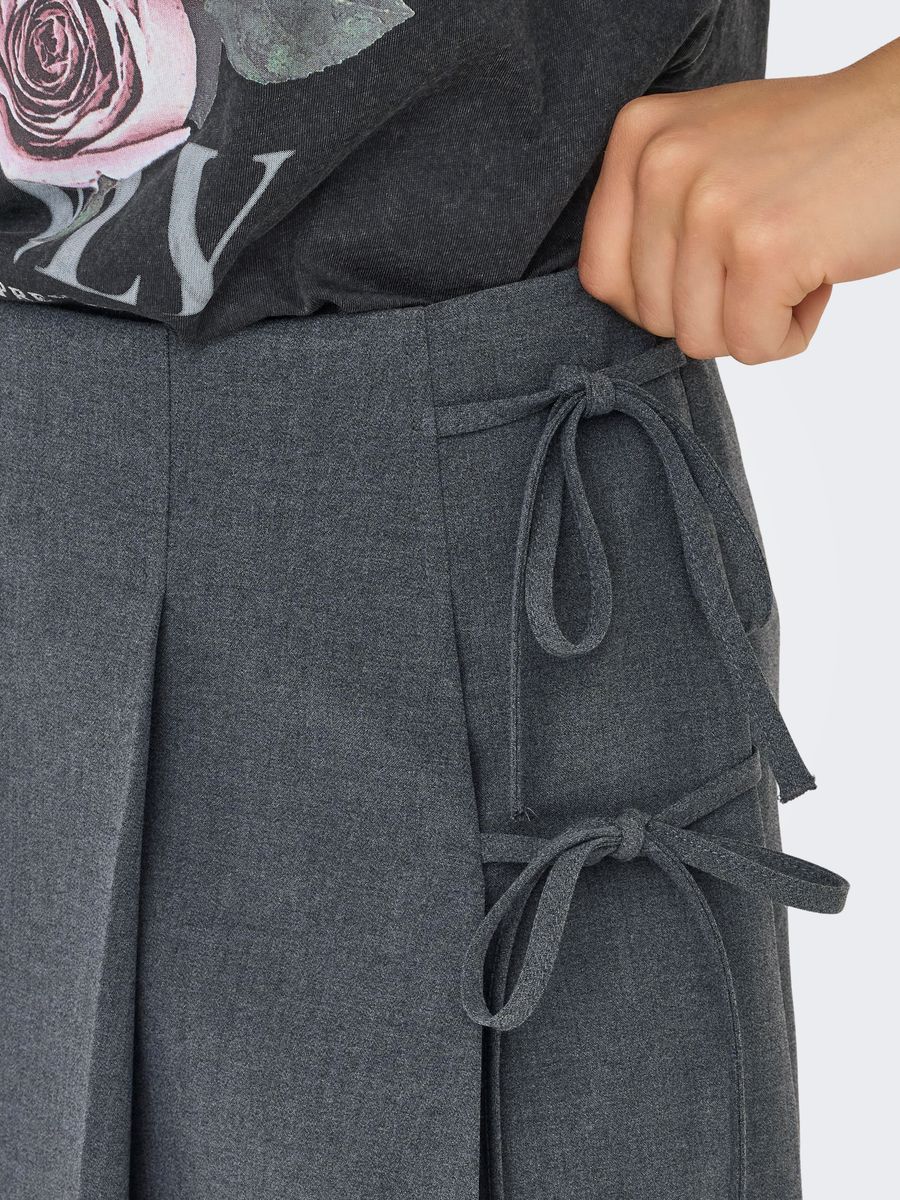ONLMELANIE MW PLEAT TIE SKORT TLR