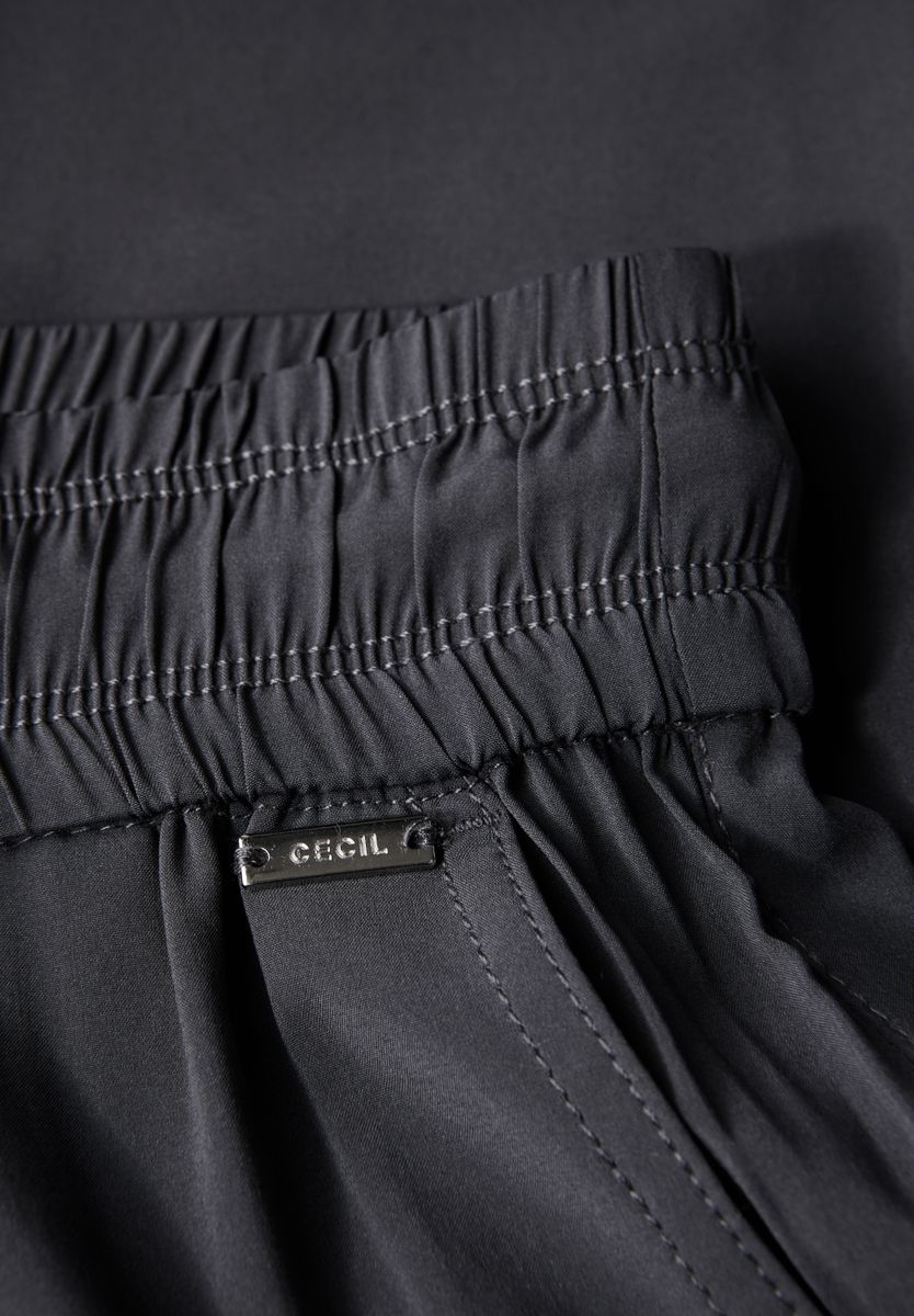 Hose im Casual Fit