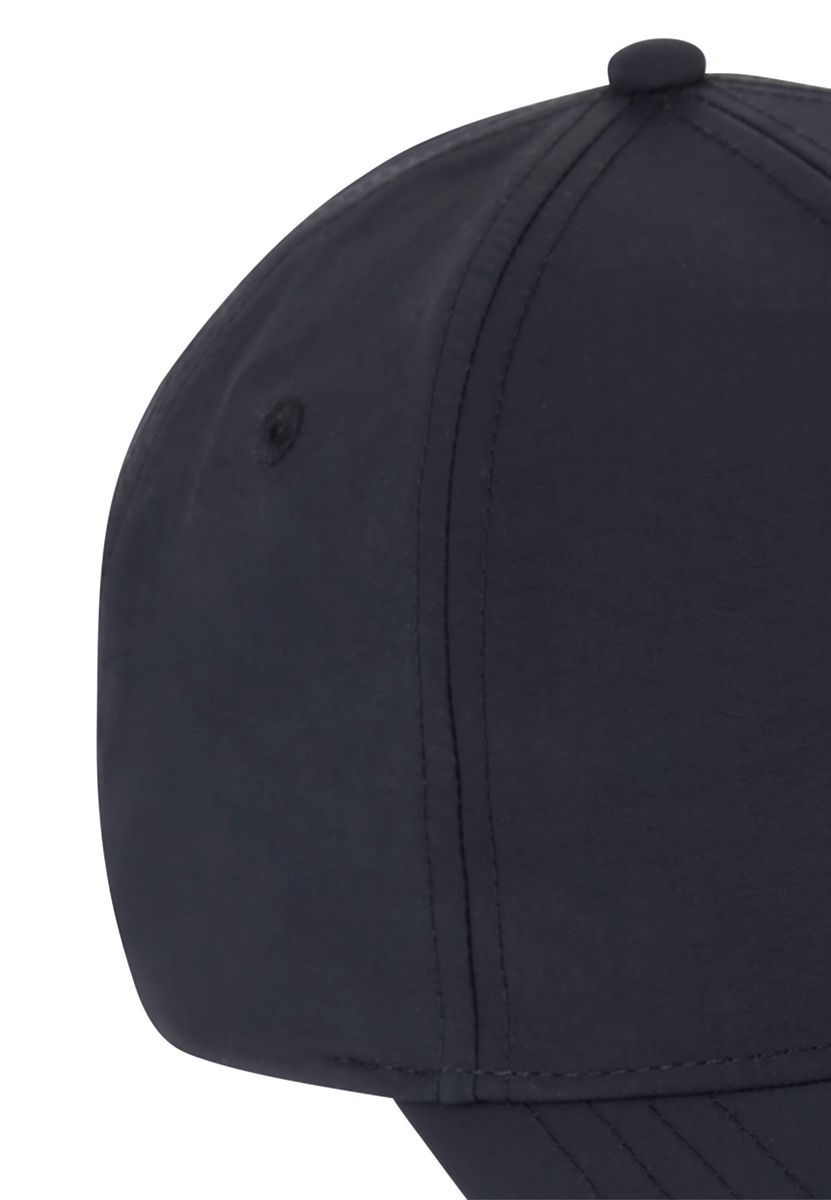 6-Panel Cap aus Polyamid mit wasserabweisender und schnell trocknender Eigenschaft