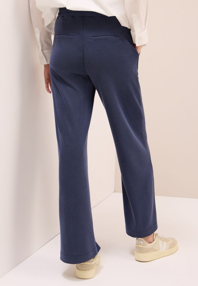 Wide Leg Hose