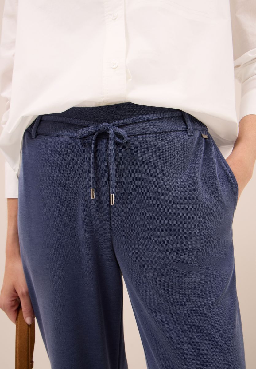 Wide Leg Hose