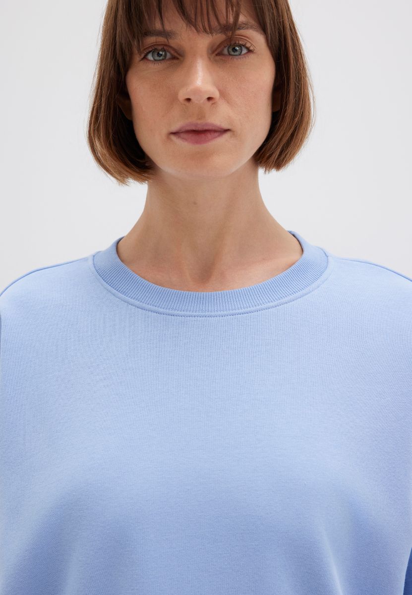 CREW NECK SWEATSHIRT
