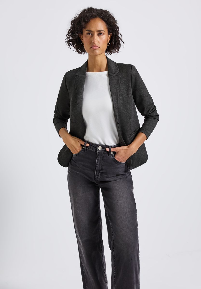 Basic Blazer
