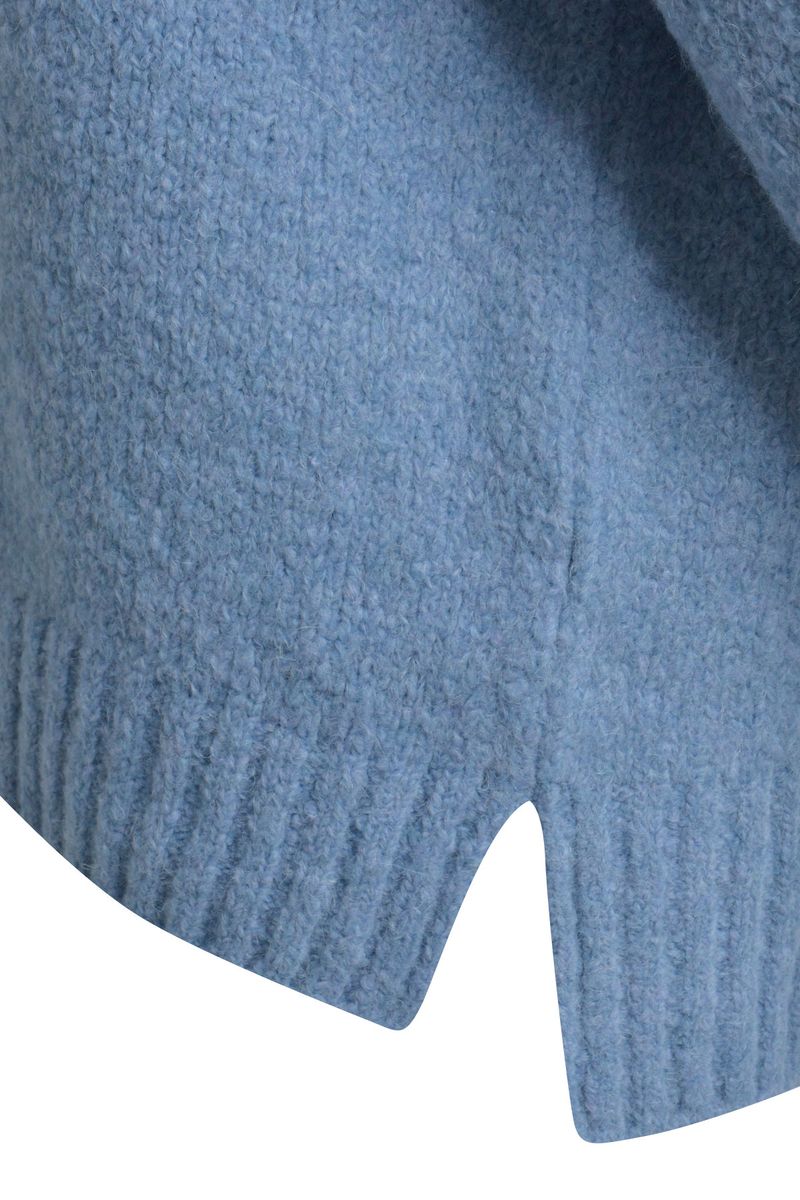Turtle Neck Pullover with raglan 1/1 sleeves