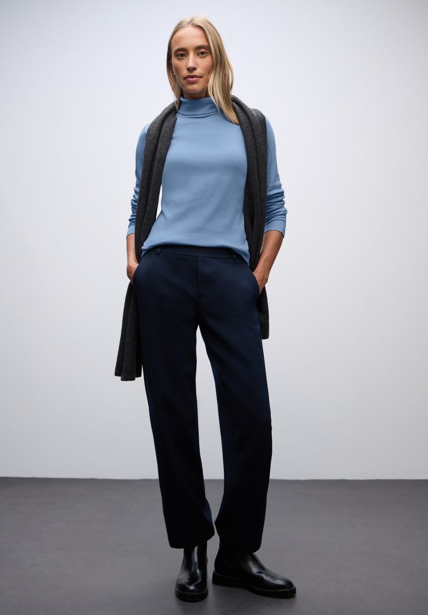 Basic Rollkragenshirt