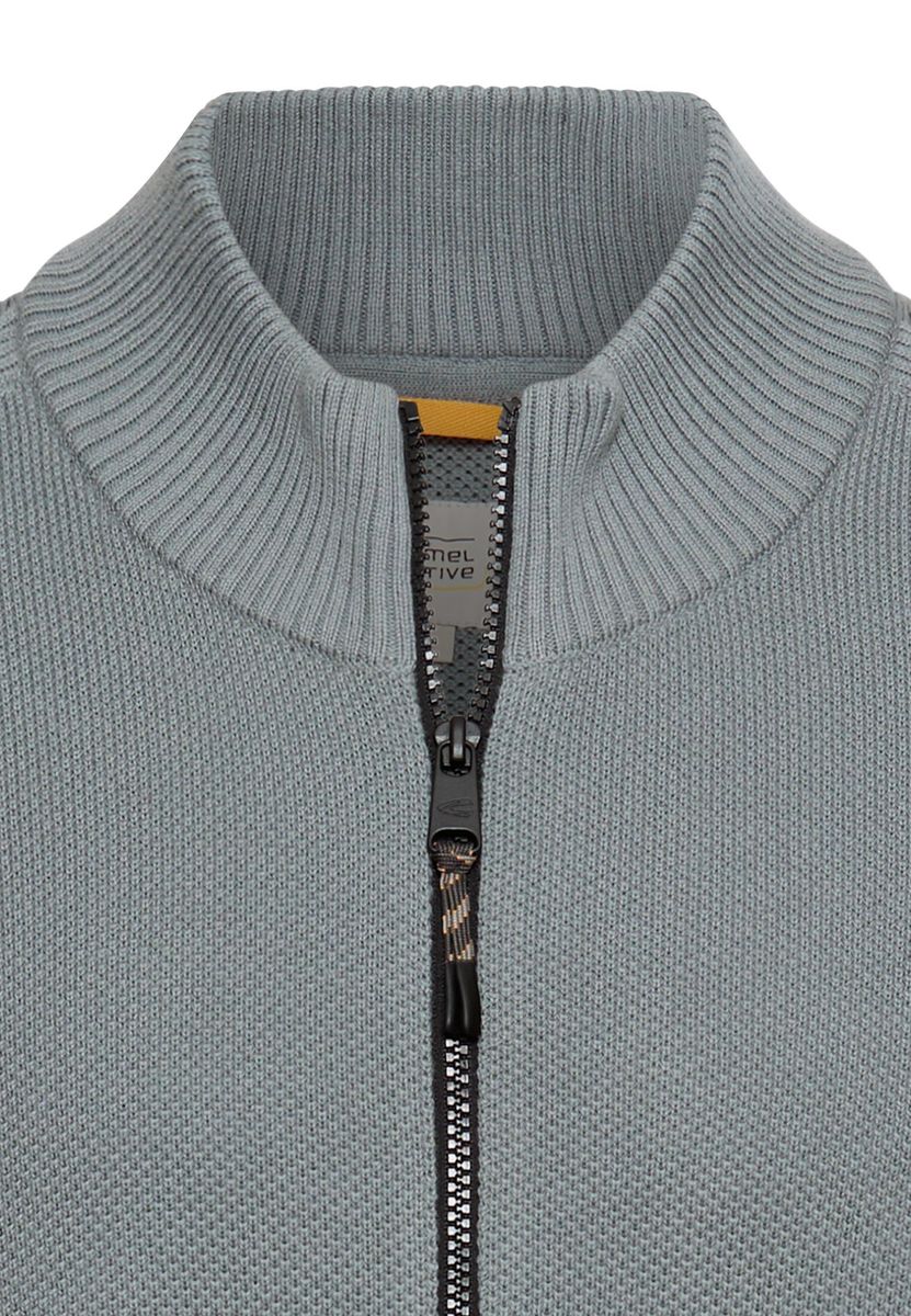 Strickjacke mit Stehkragen