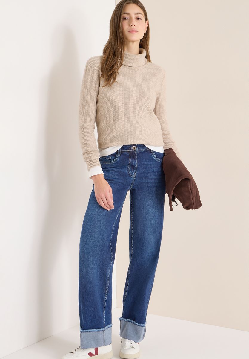 Wide Leg Washed-Look Jeans