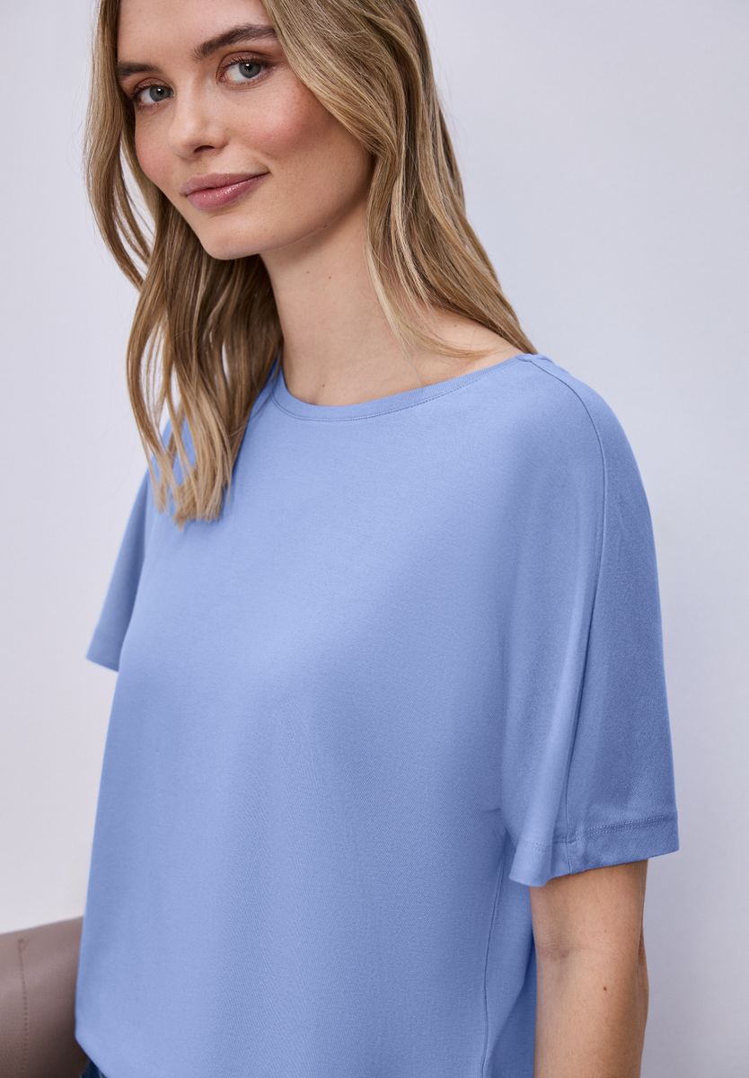 Basic T-Shirt mit Dropped Shoulders