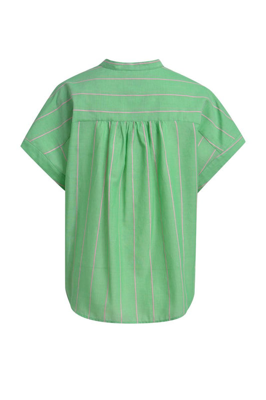 sleeveless blouse w neckpanel, gathered shoulderseam