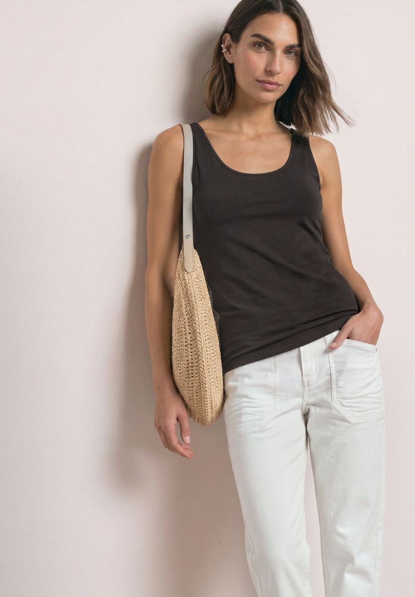Basic Top mit Rundhals in Unifarbe
