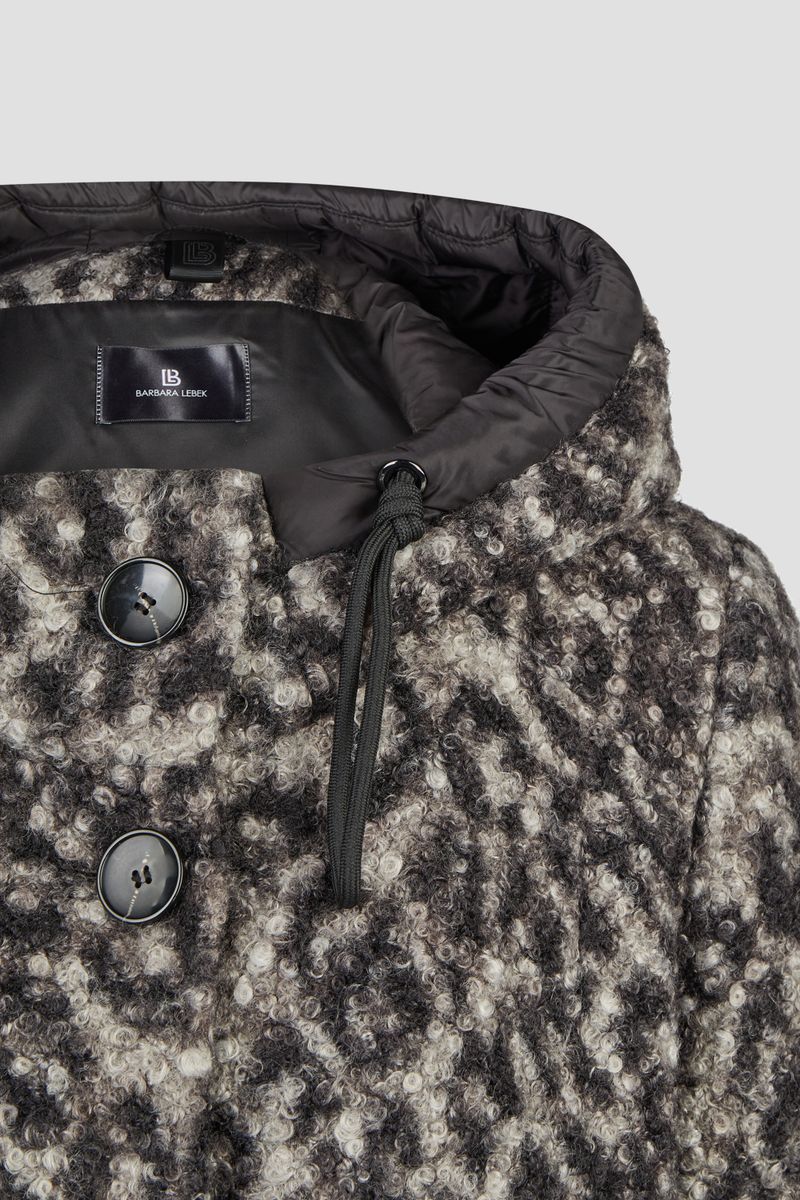 Wolljacke mit Kapuze