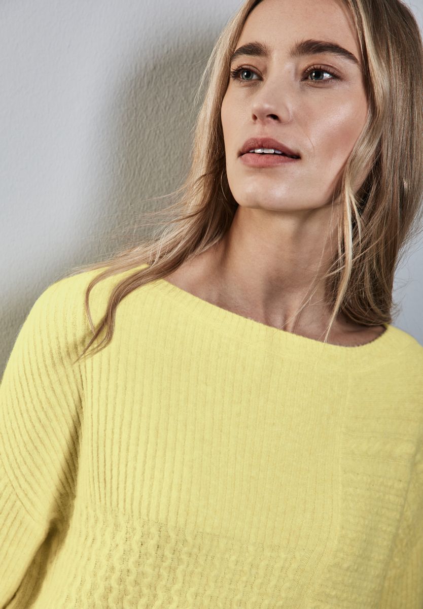 Strukturmix-Pullover