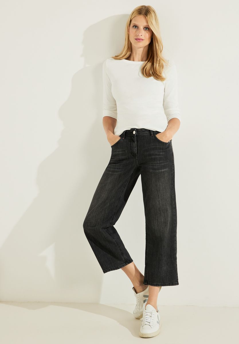 Basic Shirt in Unifarbe