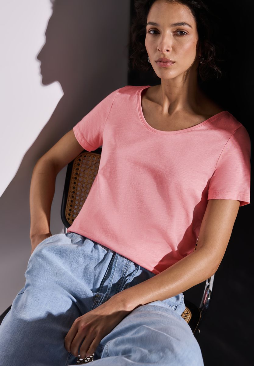 Basic T-Shirt in Unifarbe