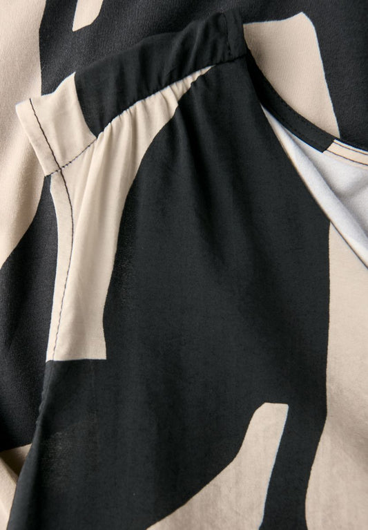 Strukturmix Top mit Print