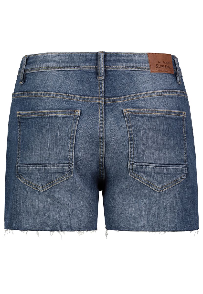 DOB shorts, spezielle Münztasche, destr. edges an Tascheneingriffen, aufgesetzte Gesäßtaschen mit Biese, Schlitz an der Seite, offener Saum