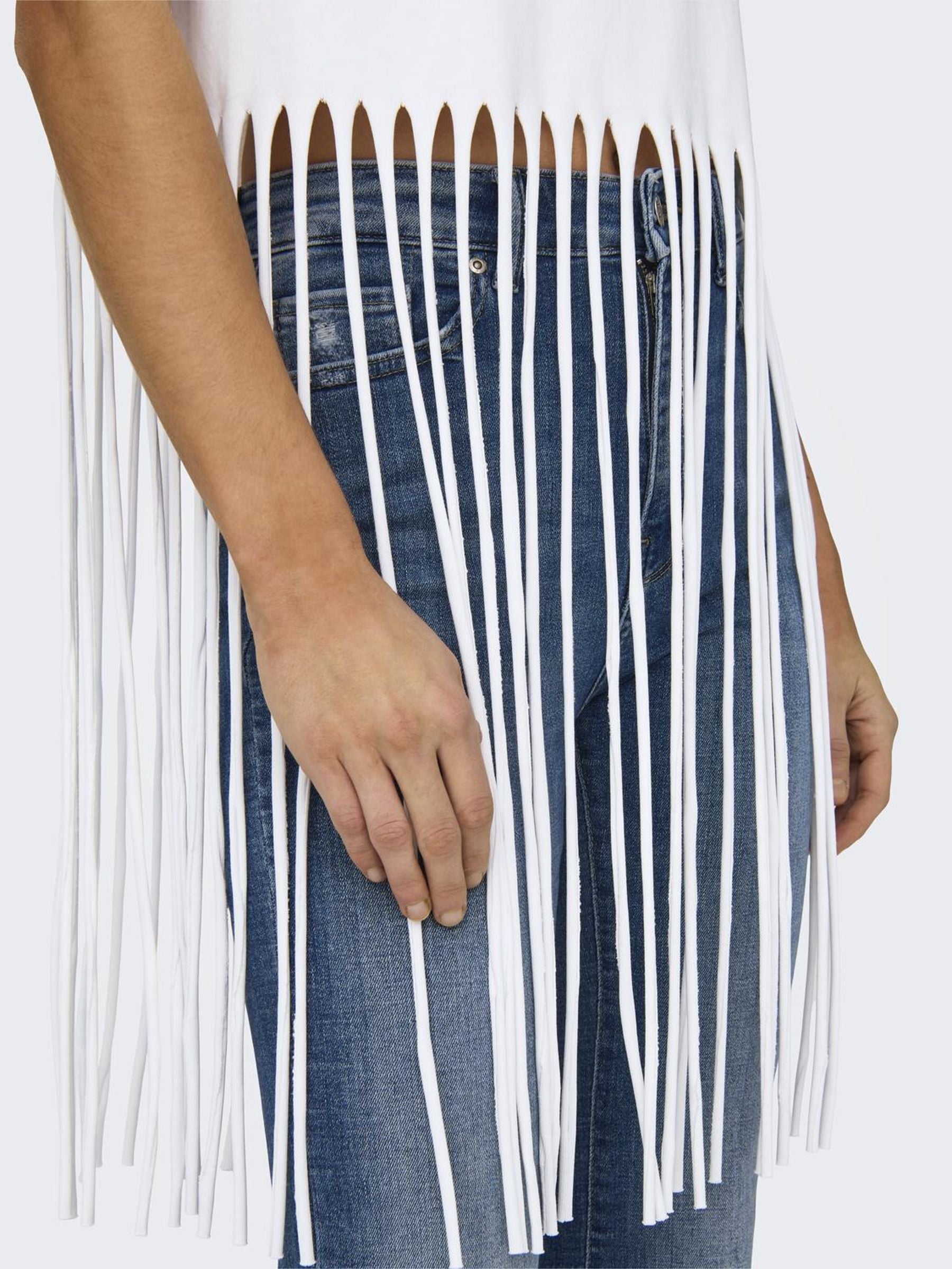 ONLZINNA S/S FRINGE TOP BOX JRS