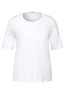 Basic T-Shirt