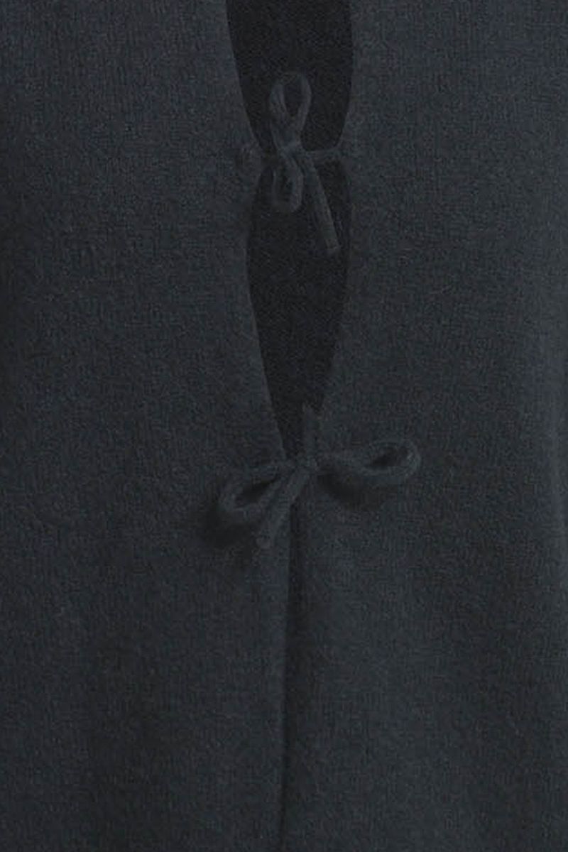 normal fitted round neck cardigan w 1/1 sleeves, button placket