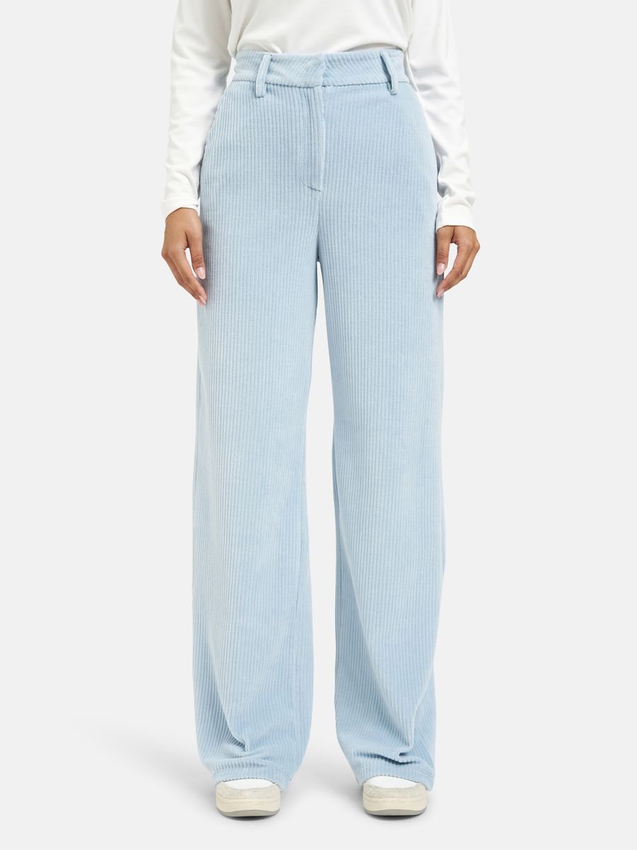 wideleg pants french pockets, elastic waist at back