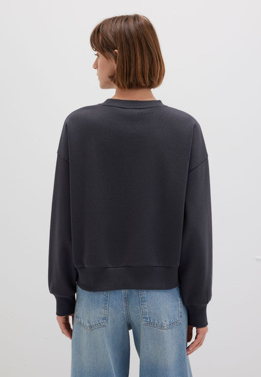 CREW NECK SWEATSHIRT