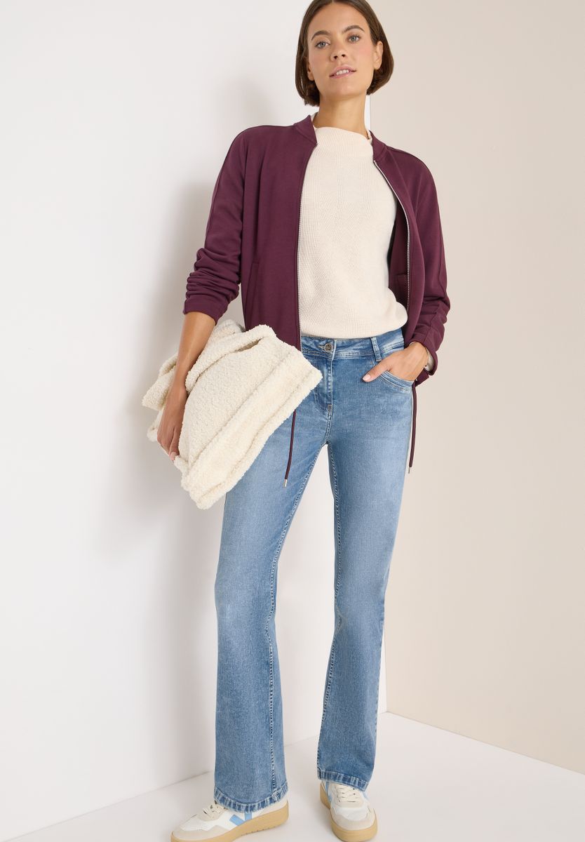 Bootcut Jeans