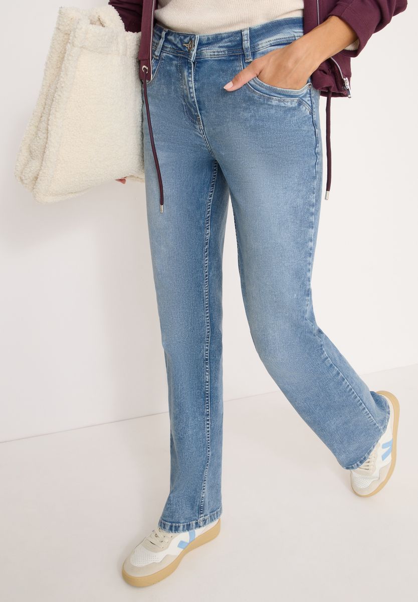 Bootcut Jeans