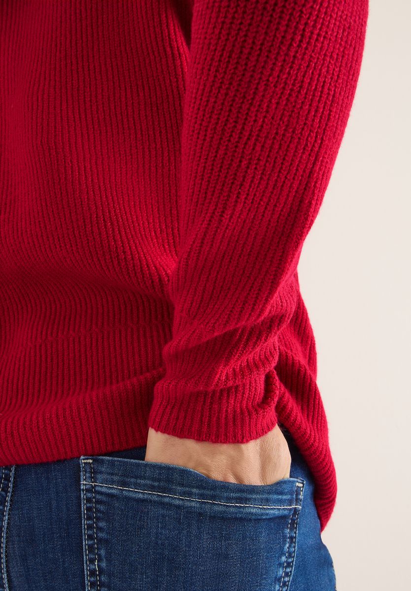Pullover mit Strukturdetails
