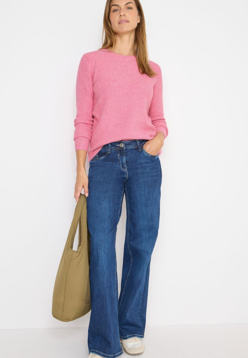 Pullover mit Strukturdetails