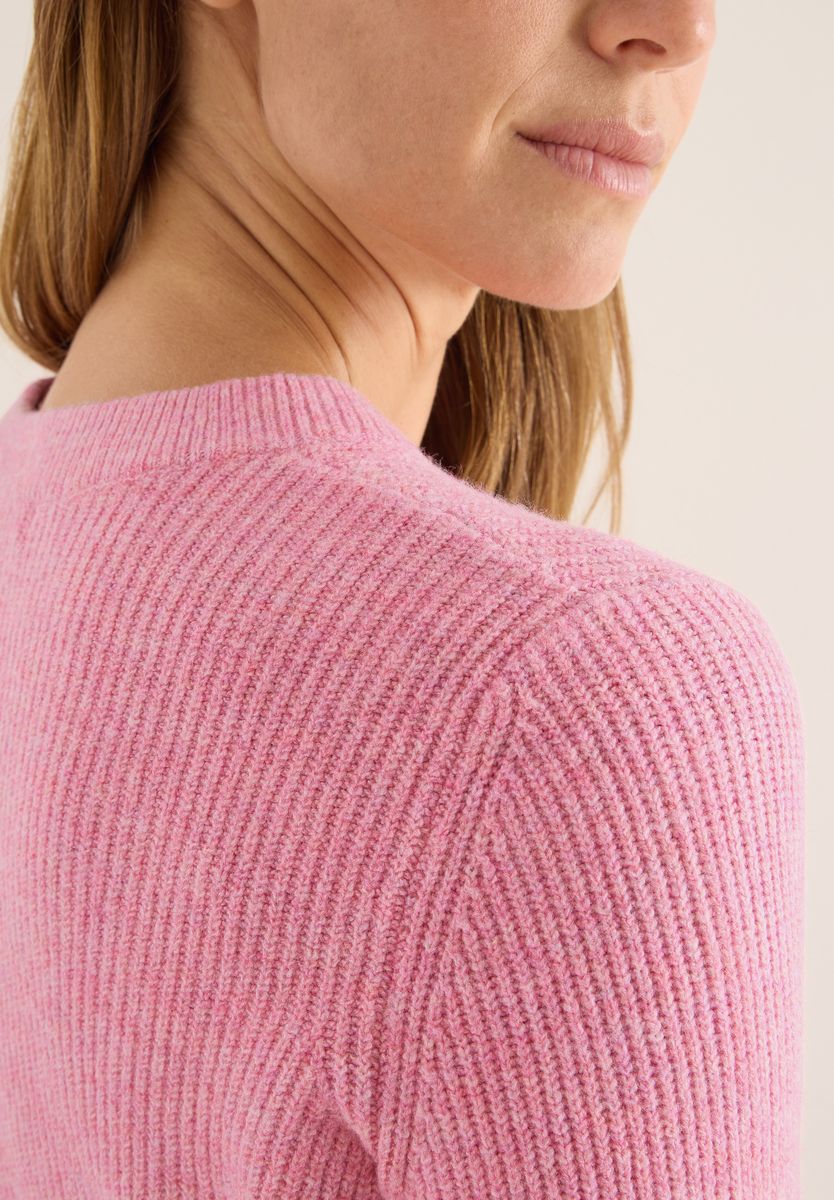 Pullover mit Strukturdetails