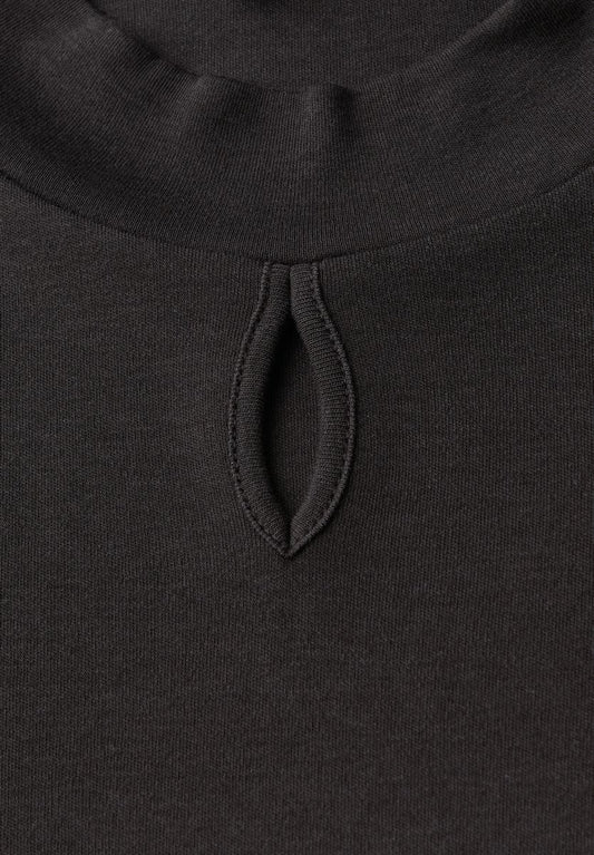 Shirt mit Cut-Out Detail
