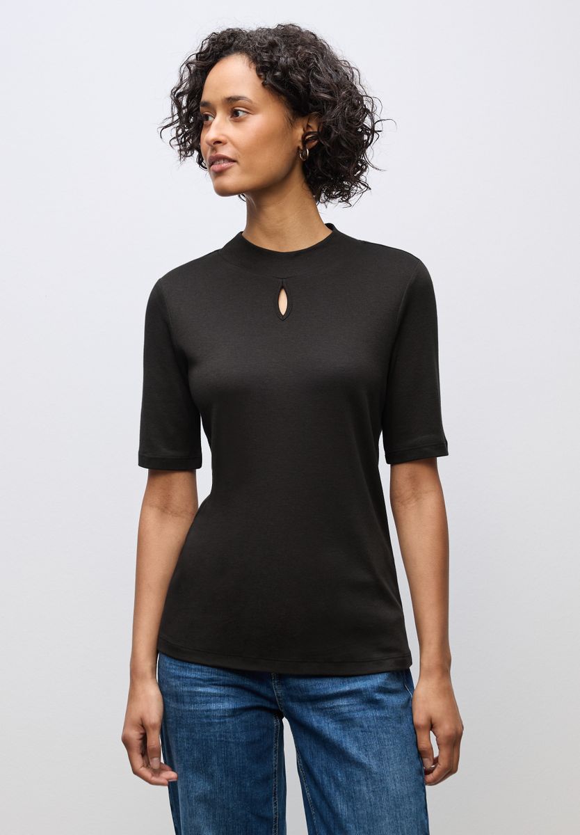 Shirt mit Cut-Out Detail