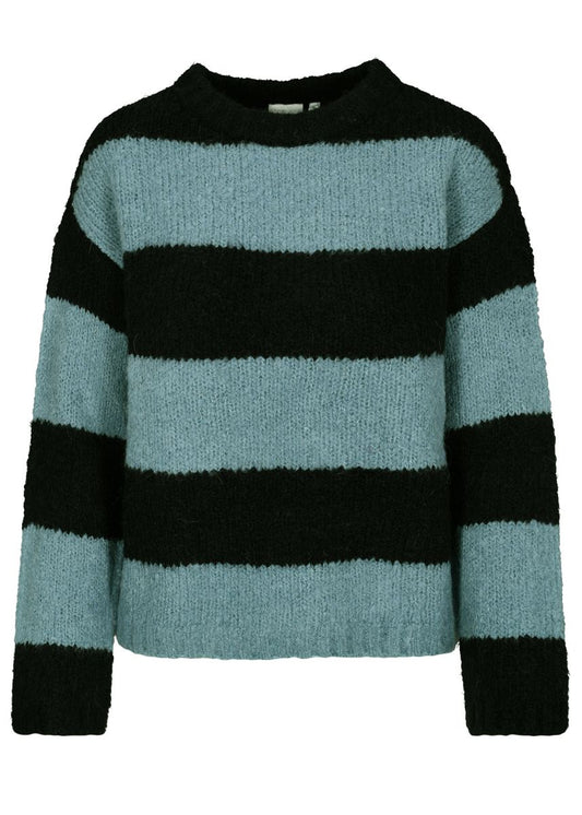 Fluffy striped Pullover