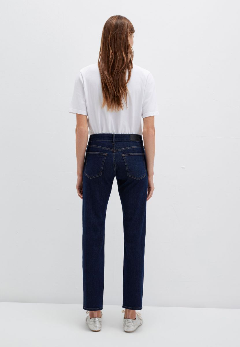 DAISY SHERPA