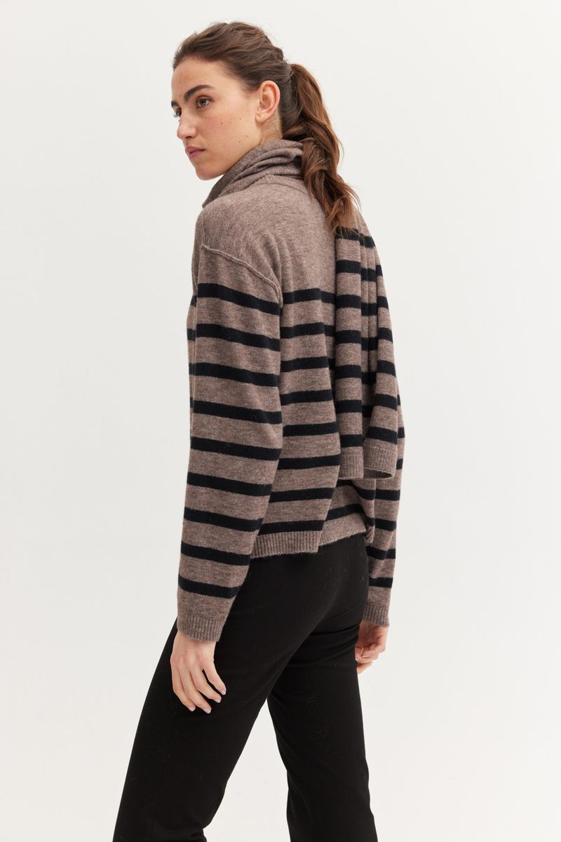 Woolen striped Pullover
