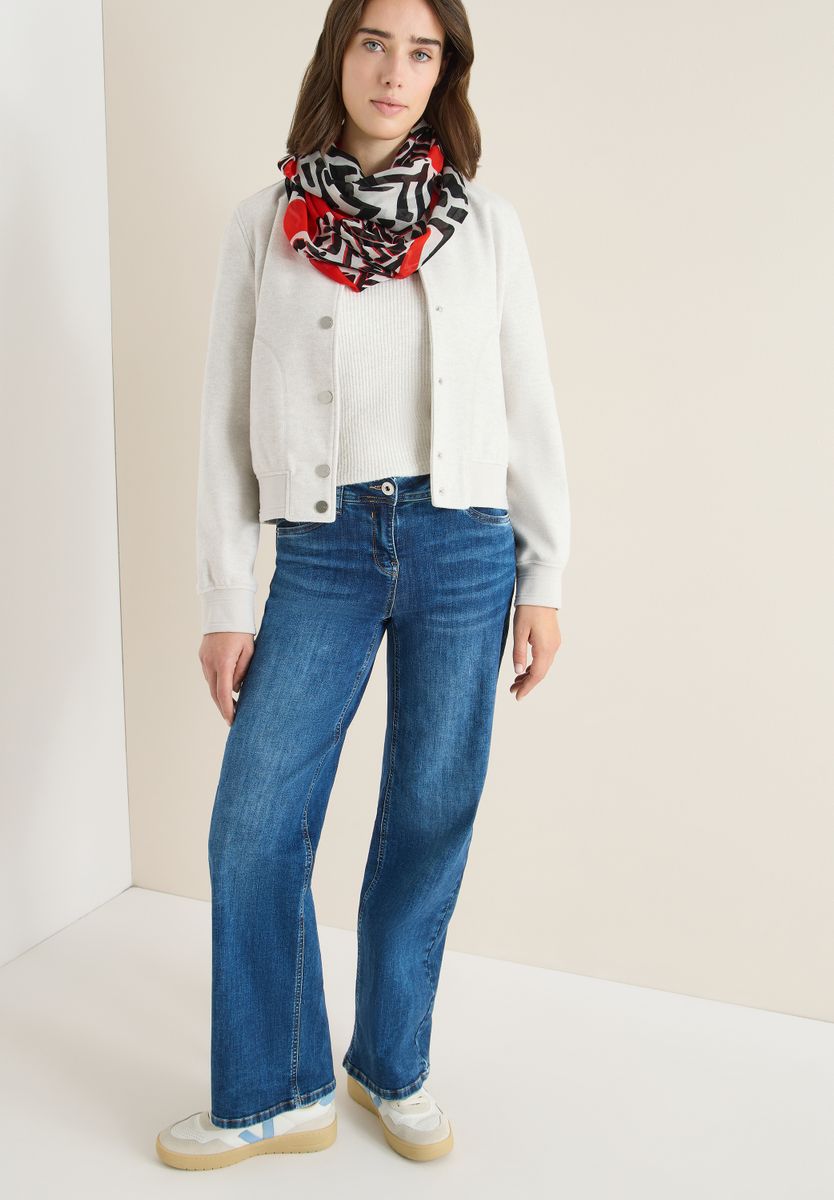 Gemusterter Loop-Schal