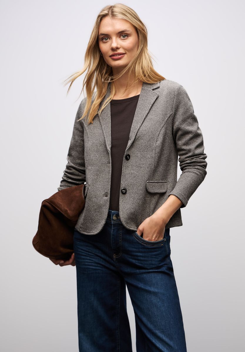 Basic Blazer