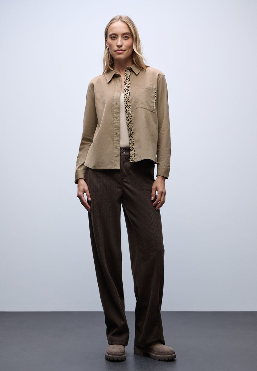 Cordbluse mit Tapedetails