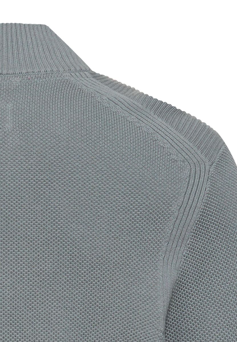 Strickjacke mit Stehkragen