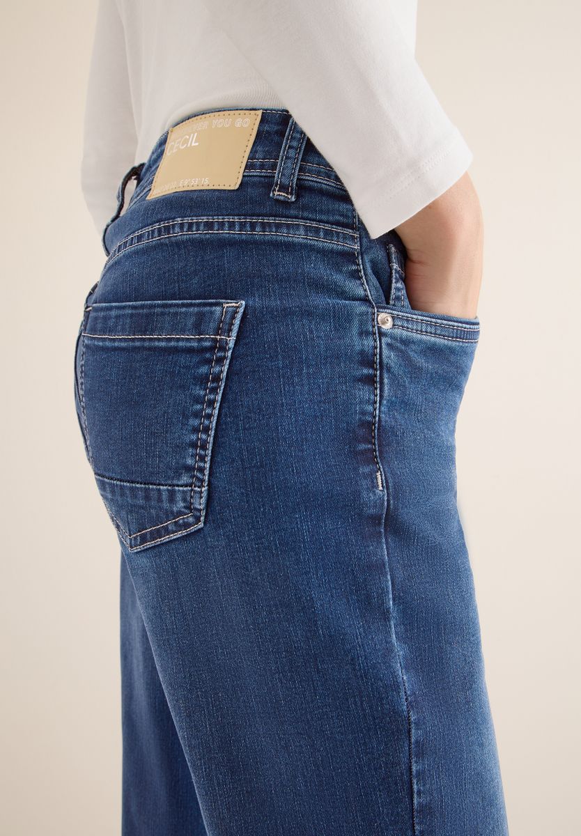 Wide Leg Washed-Look Jeans