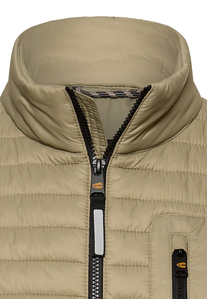 Weste mit wasserabweisender Funktion