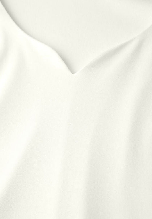 Shirt mit Herzausschnitt