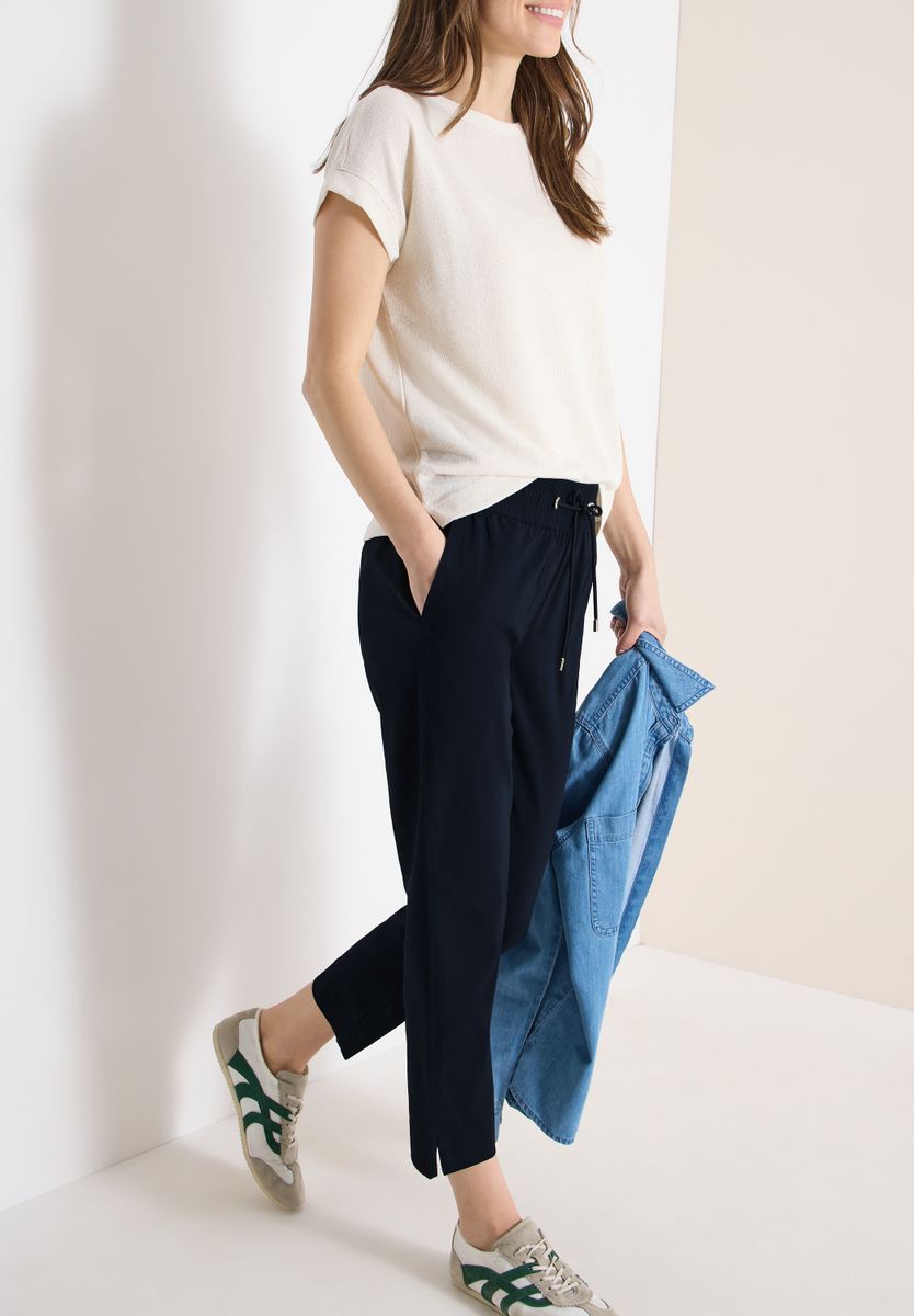7/8 Mid Waist Slim Leg Hose im Casual Fit