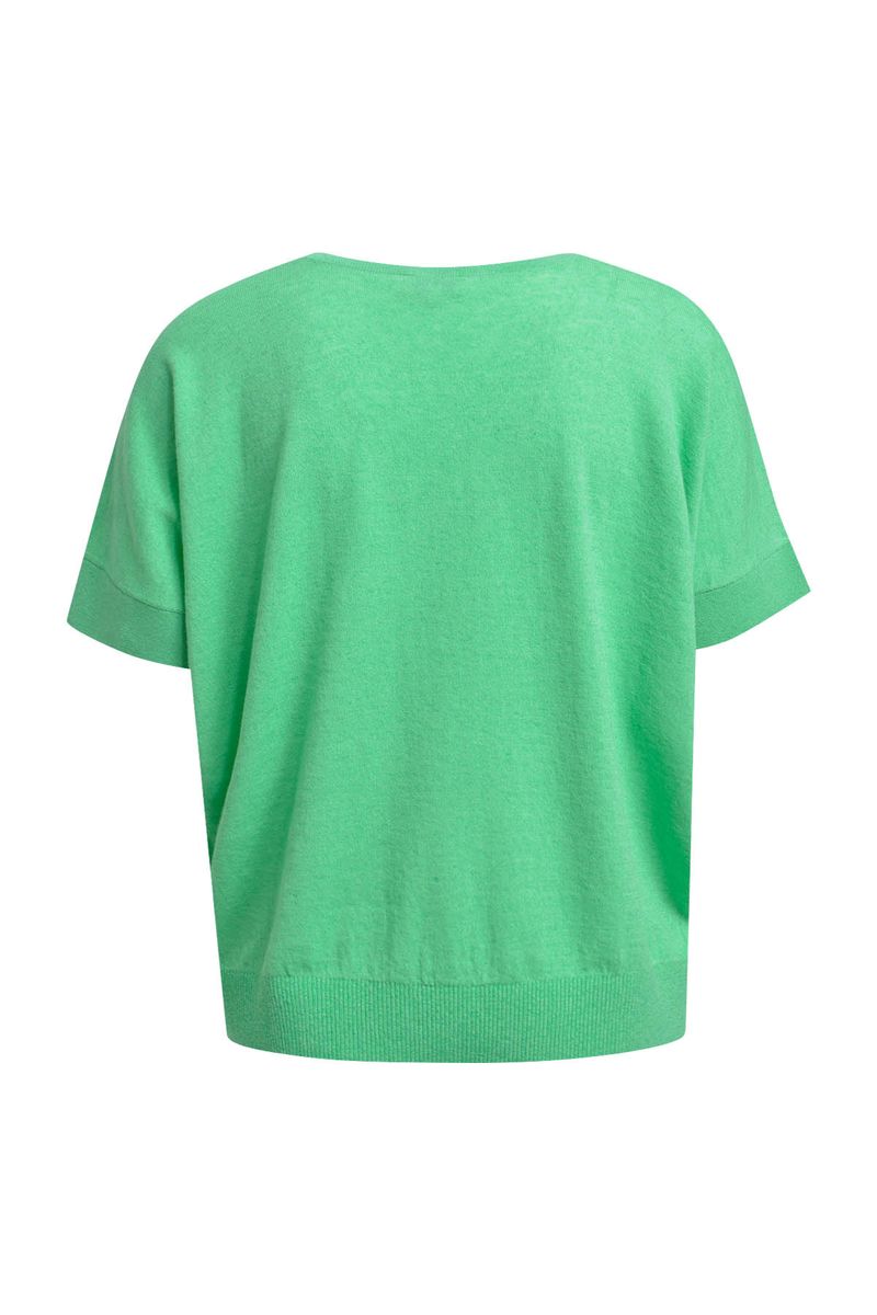 v-neck sleeveless pullover