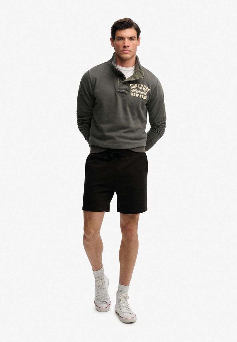 Essential Logo Classic Short