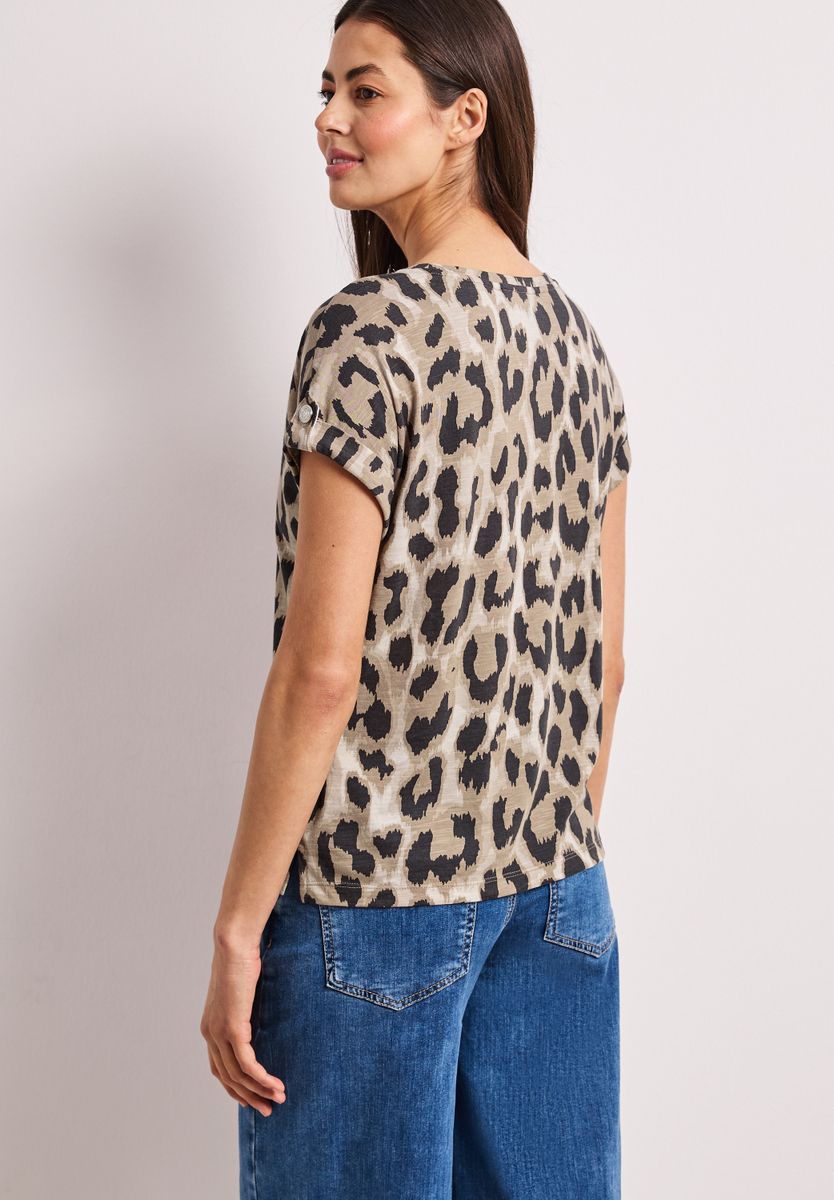 Dropped Shoulder Shirt mit Leo-Muster