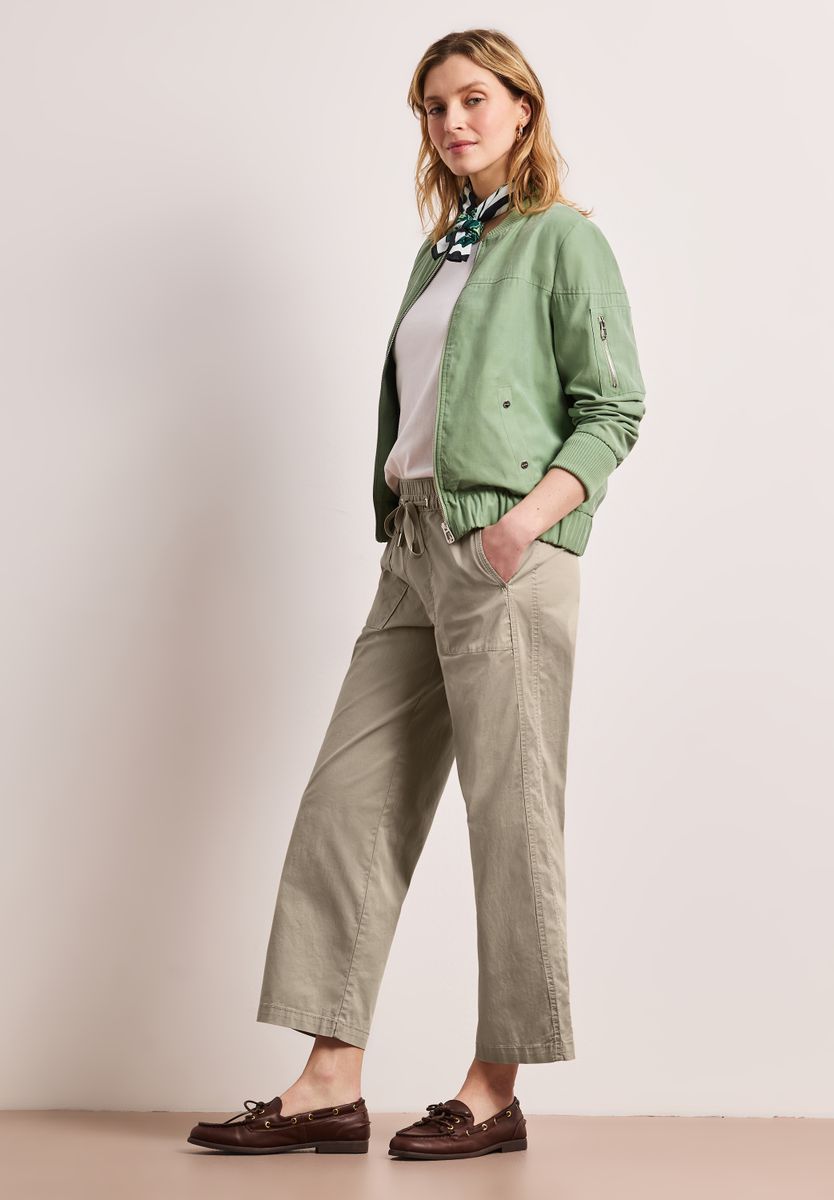 Straight Leg Hose in Hose Papertouchware