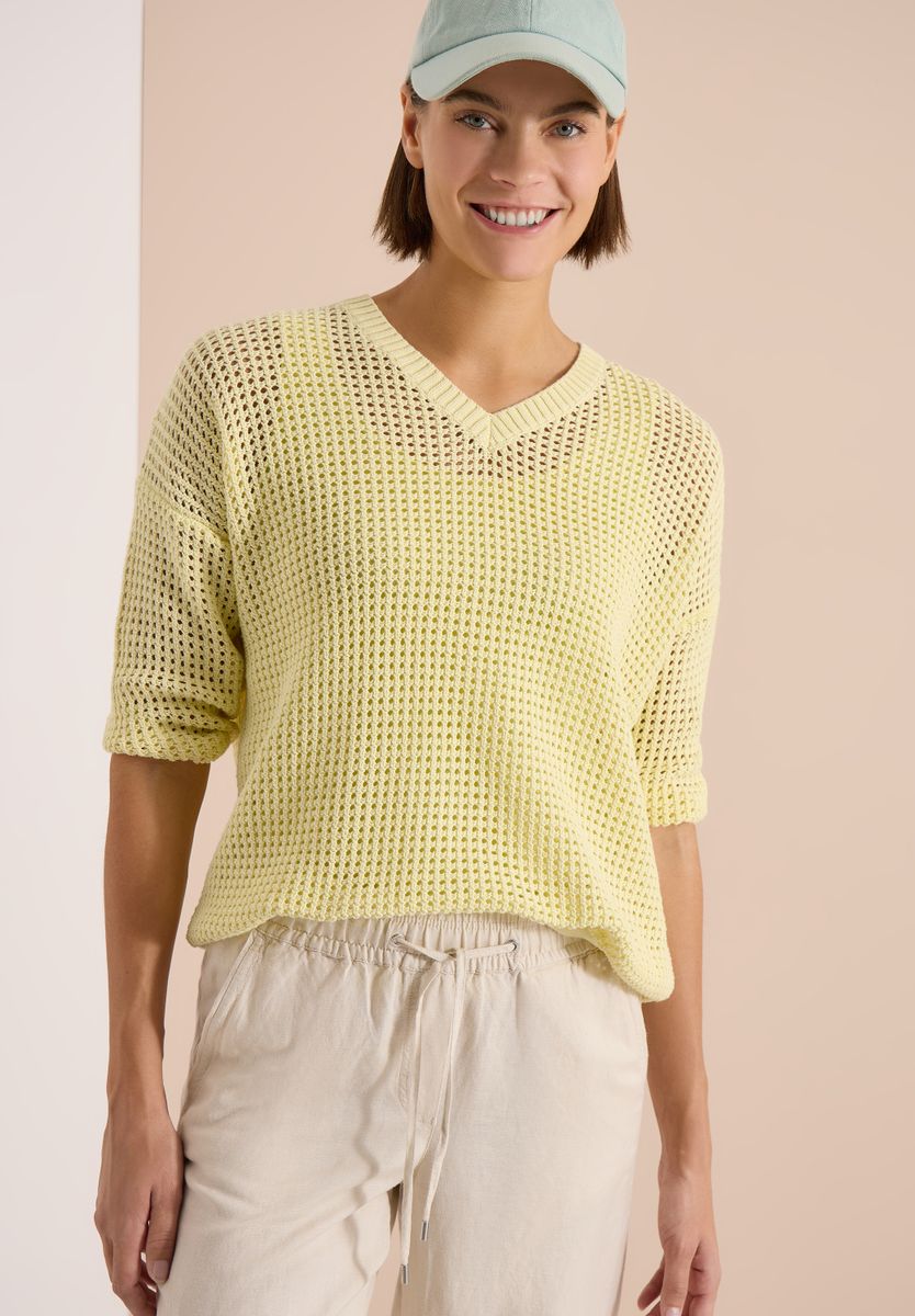 Kurzarm Pullover im Crochet-Look