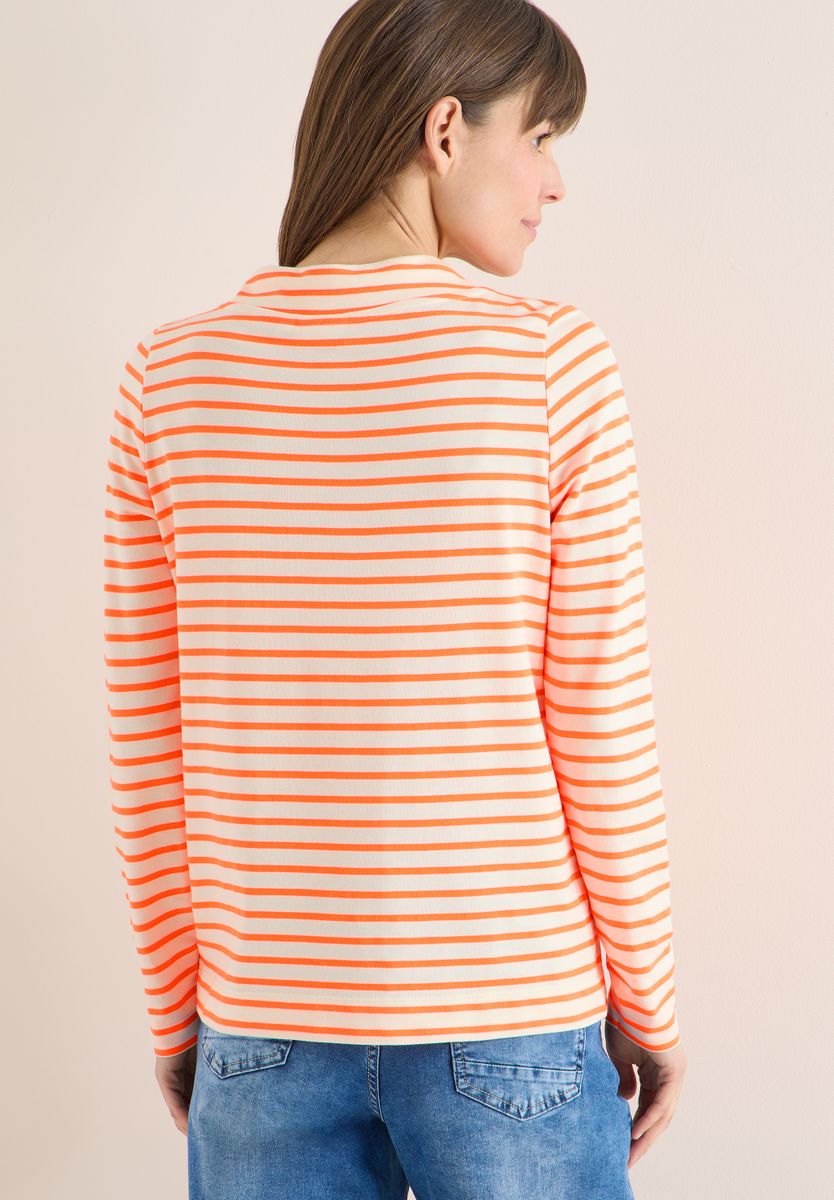 Gestreiftes Shirt